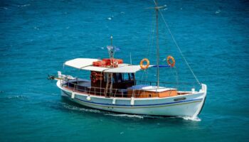 Boat Charters Transform